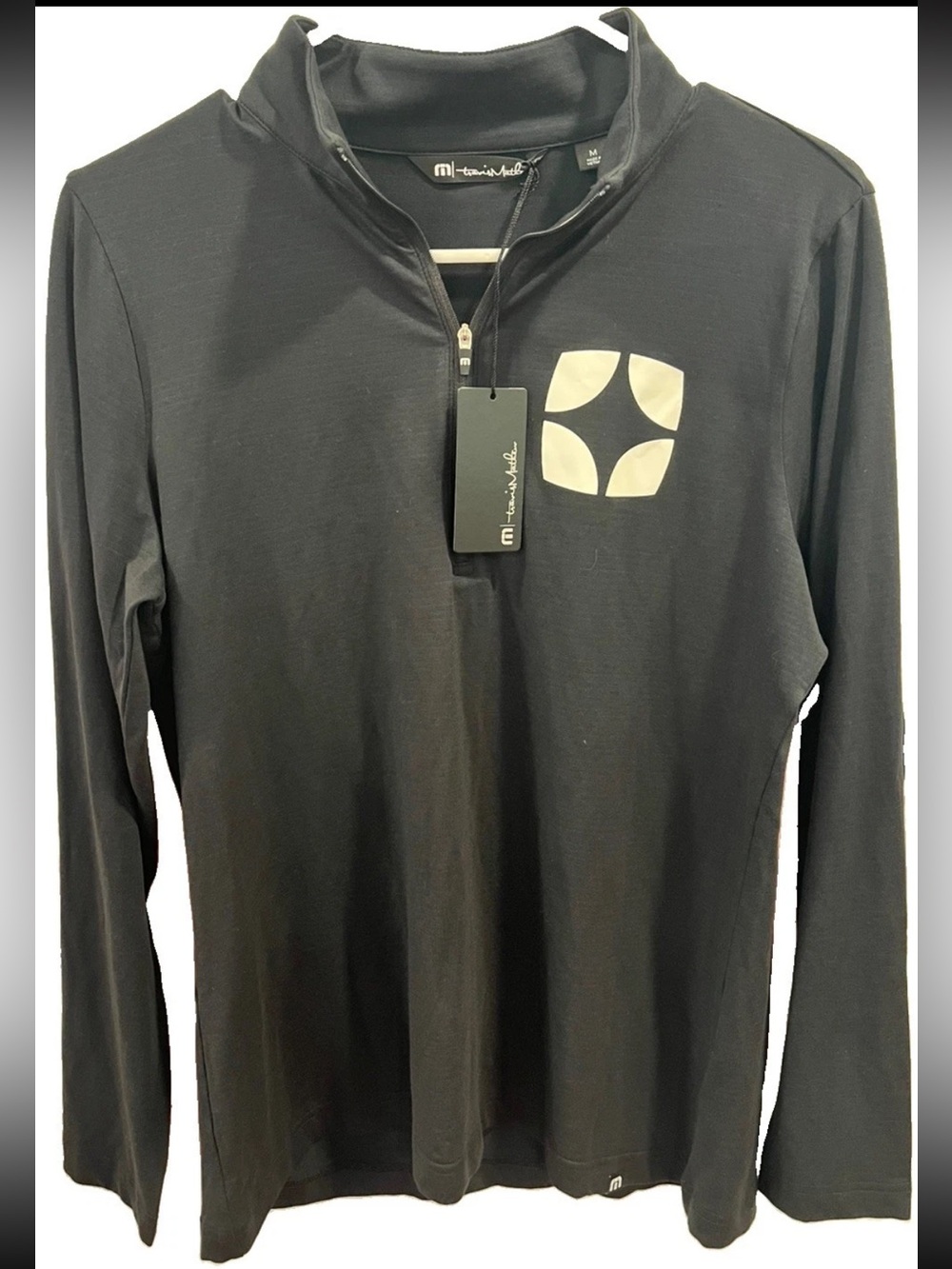 NWT TravisMathew Women’s Quarter Zip Pullover Golf Athletic Top Black Size M